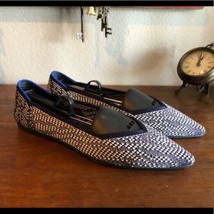 Rothy’s Navy Houndstooth Points